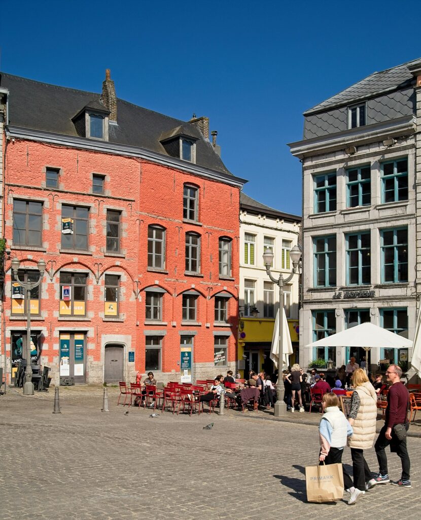 Cidades Europeias para Visitar em 3 Dias: 3 Destinos de Charme com Curadoria Exclusiva bordéus 3