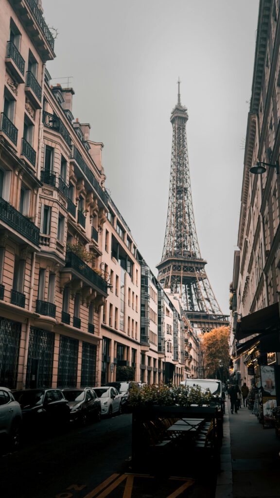 Cidades Europeias para Visitar em 3 Dias: 3 Destinos de Charme com Curadoria Exclusiva paris