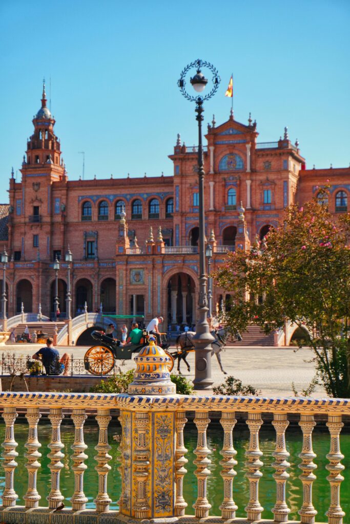 Cidades Europeias para Visitar em 3 Dias: 3 Destinos de Charme com Curadoria Exclusiva sevilha 3
